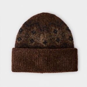 NWT Aritzia Wilfred Bergen Beanie